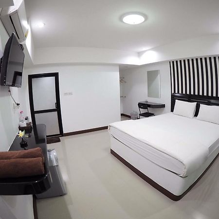 B.M.P Resort Khao Lak Extérieur photo